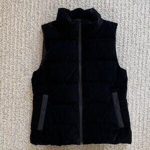 Women’s Athleta Black Down Puffer Vest